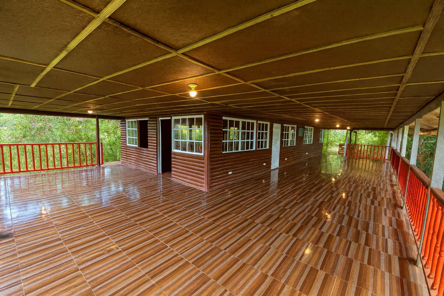 Casa campestre terraza panoramica -- vistas Cali cascada Farallones